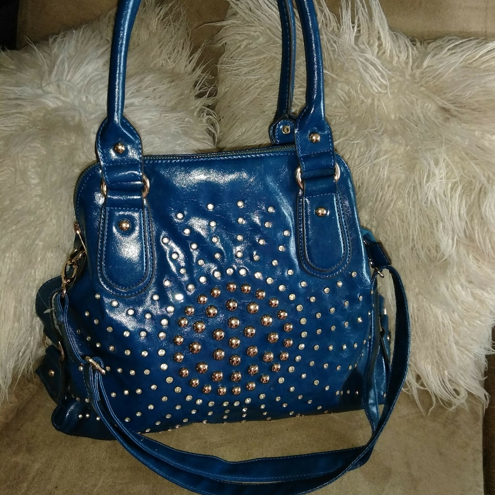 Cute shoulder bag.